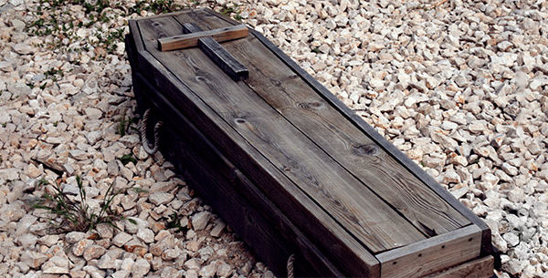 Coffin for water burial